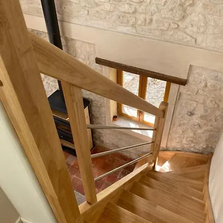 Location D'une Maisonnette Au Coin Du Feu Casa de hóspedes *
