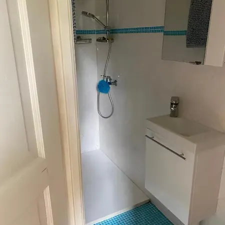 Casa de hóspedes Location D'une Maisonnette Au Coin Du Feu *