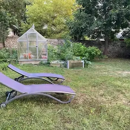 Location D'une Maisonnette Au Coin Du Feu Casa de hóspedes